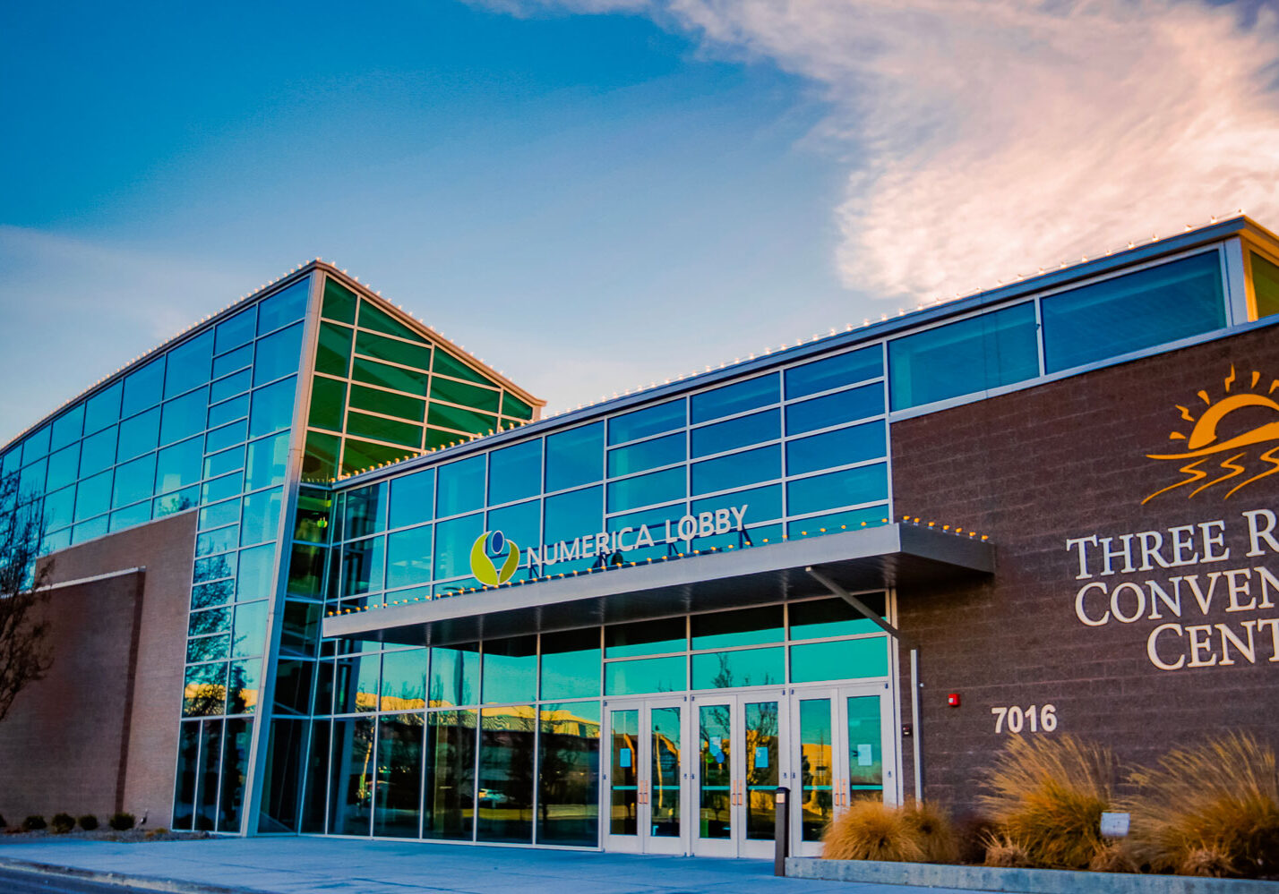 Three Rivers Convention Center entrance view